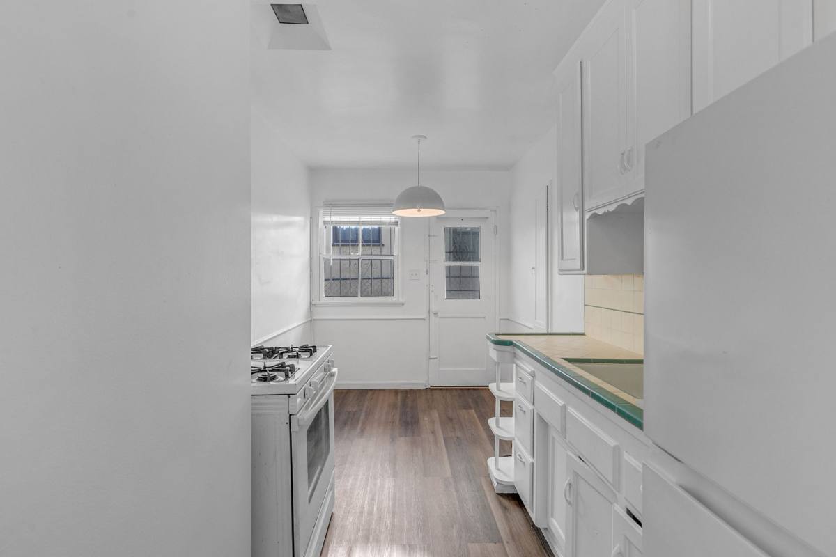 Apartment for rent at 343 S Occidental Blvd, Los Angeles, CA 90057