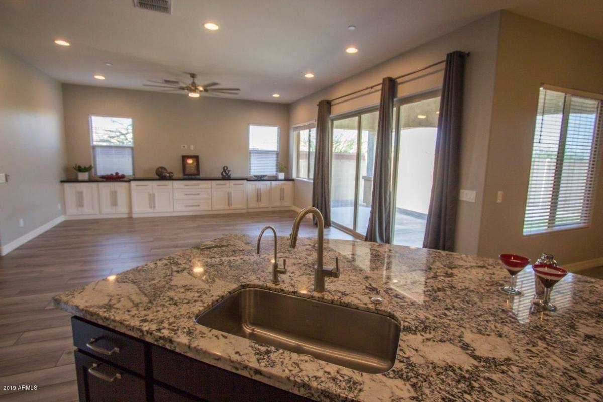 House for rent at 9775 W Rowel Rd, Peoria, AZ 85383