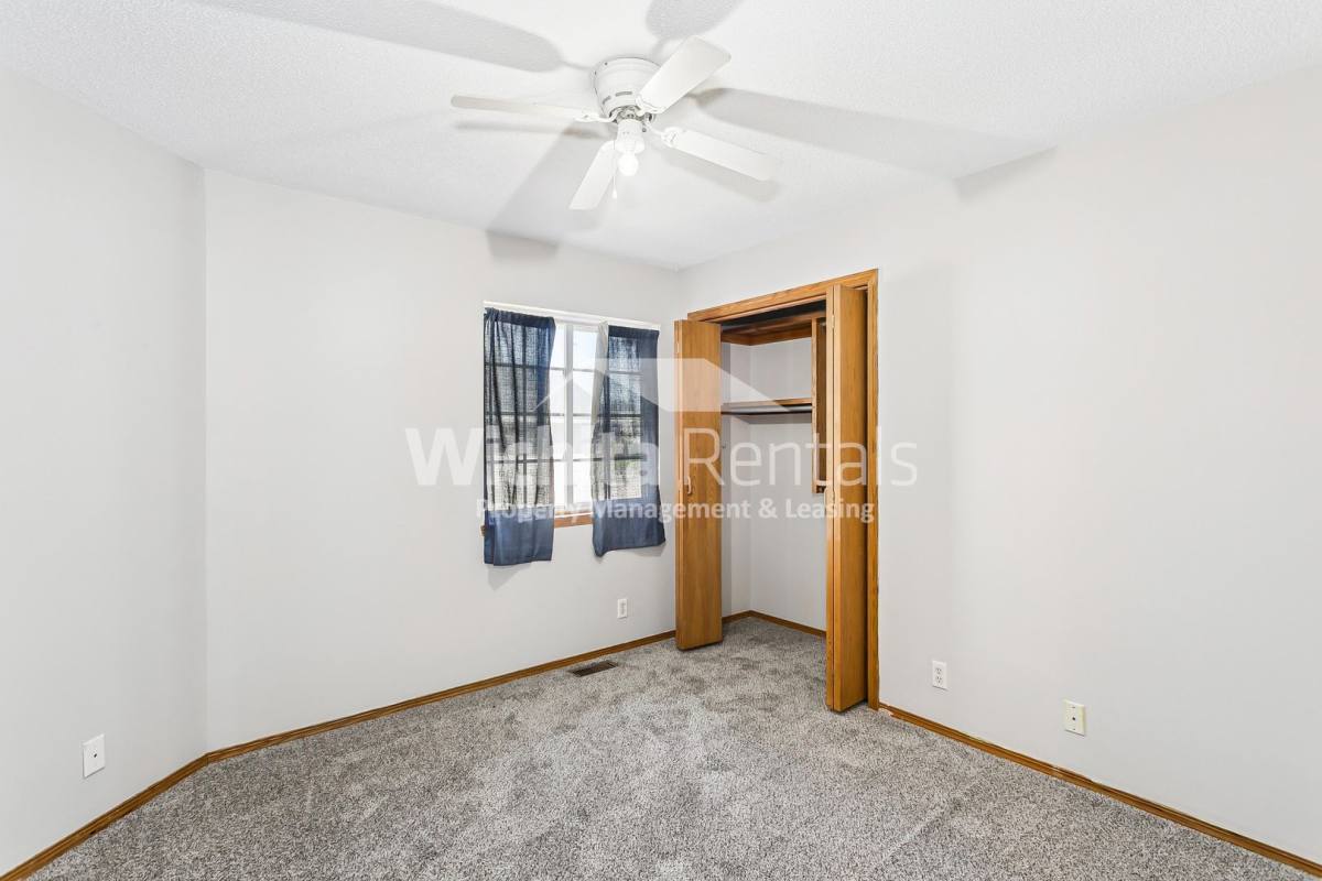 House for rent at 5 N Hopper Dr, Goddard, KS 67052