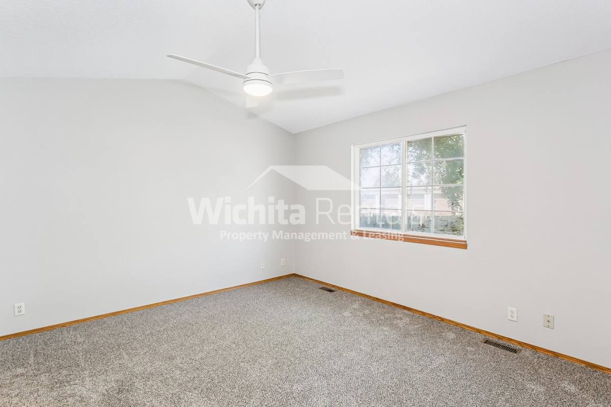 House for rent at 5 N Hopper Dr, Goddard, KS 67052