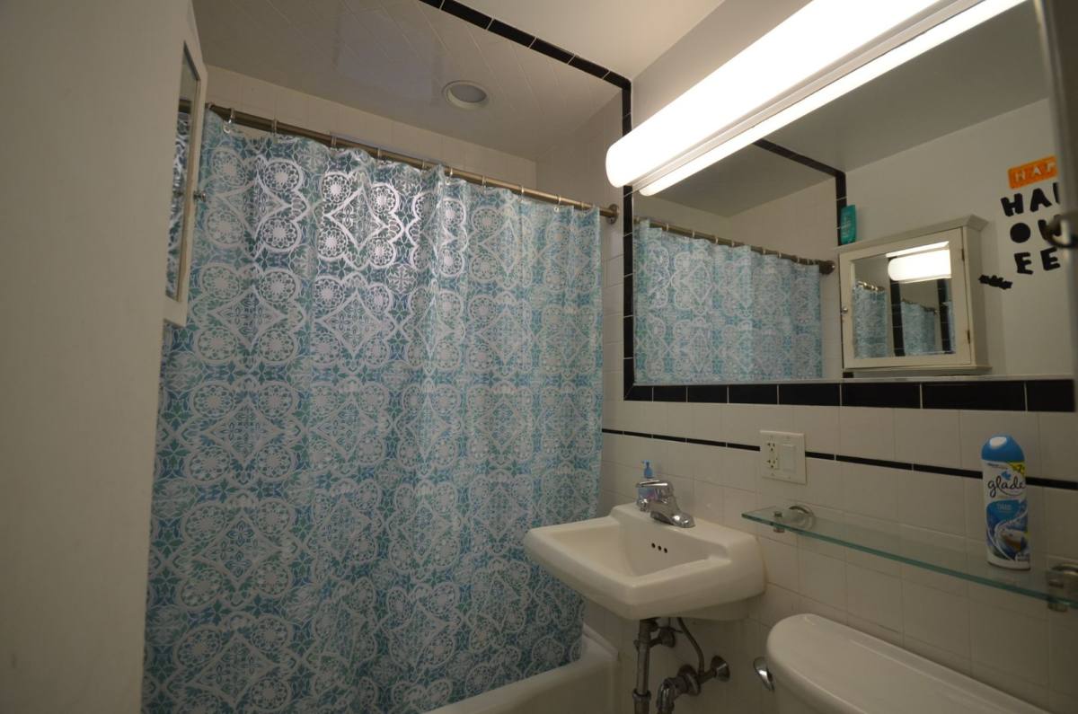 House for rent at 45 Westland #8, Boston, MA 02115