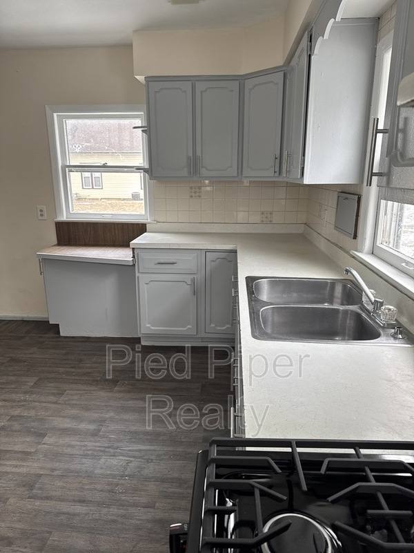 House for rent at 742 W Homer St, Freeport, IL 61032