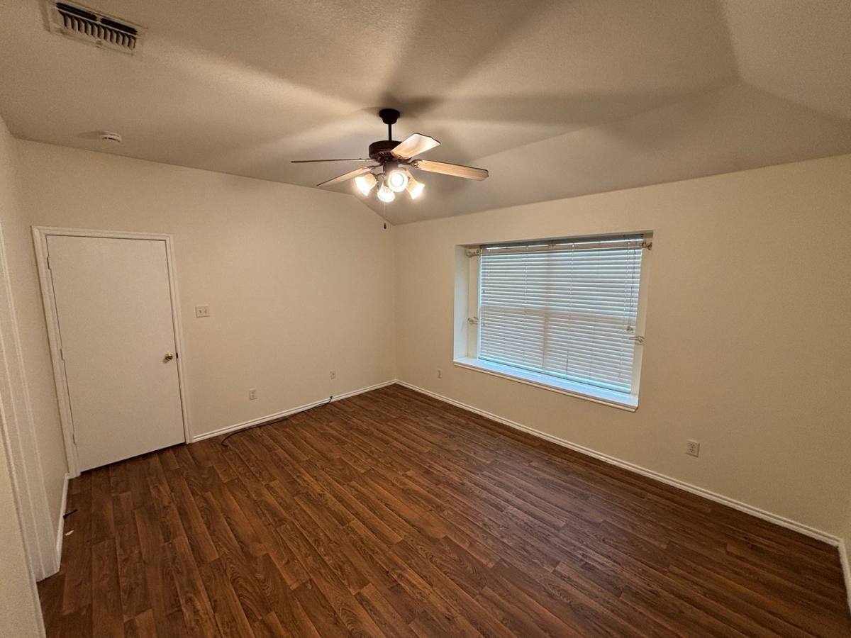 House for rent at 3408 Saint Vincent Rd, Fort Worth, TX 76123