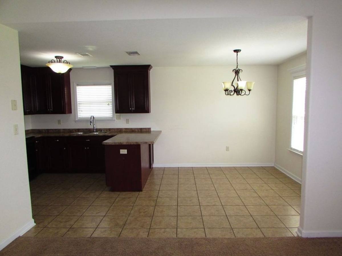 House for rent at 4717 Custer Dr, Valdosta, GA 31605