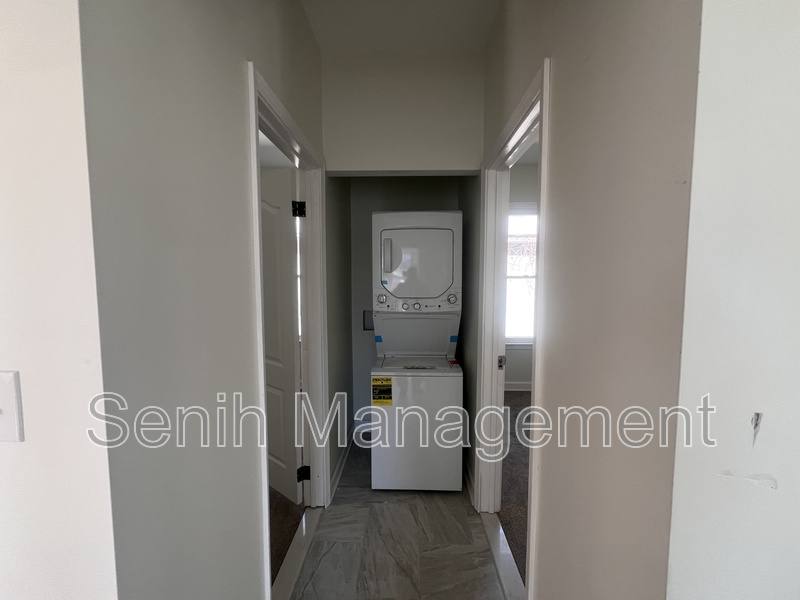 House for rent at 2972 Field St, Detroit, MI 48214