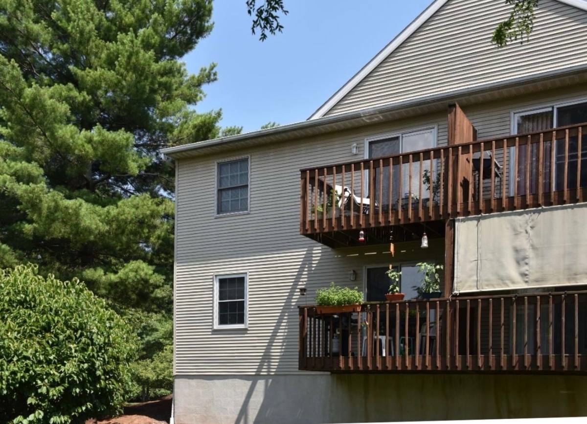 Condo for rent at 516 Maplewood Ave, Mohnton, PA 19540