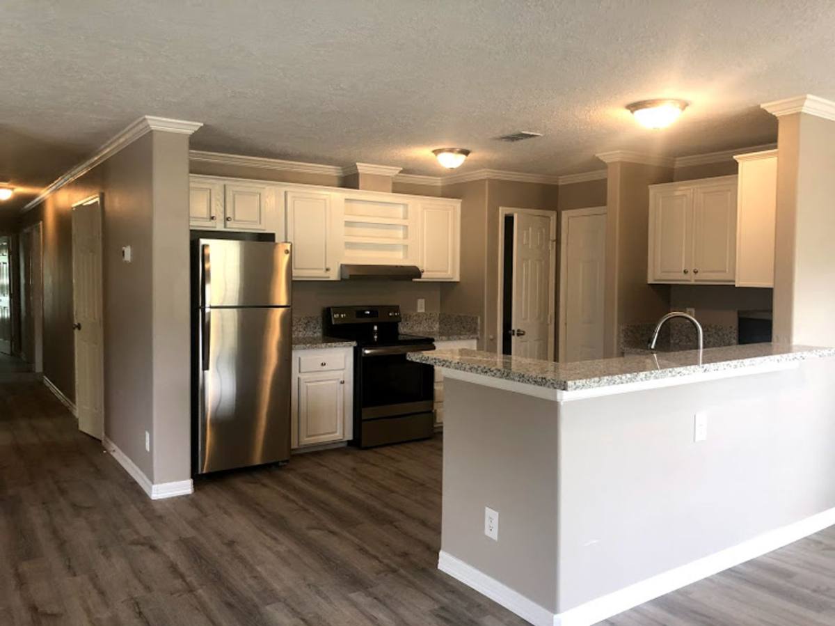 Apartment for rent at 166 Varsity Dr, Huntsville, TX 77340