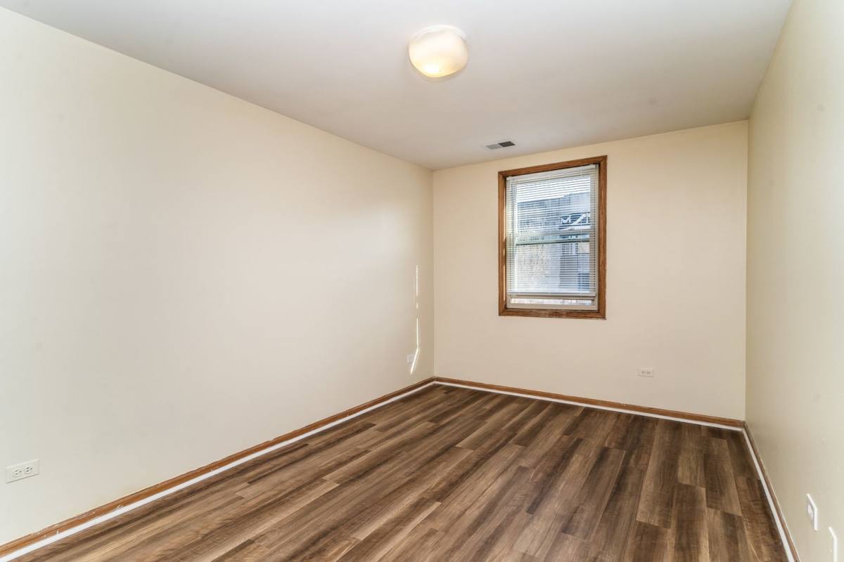 Apartment for rent at 1440 W Taylor, Chicago, IL 60607