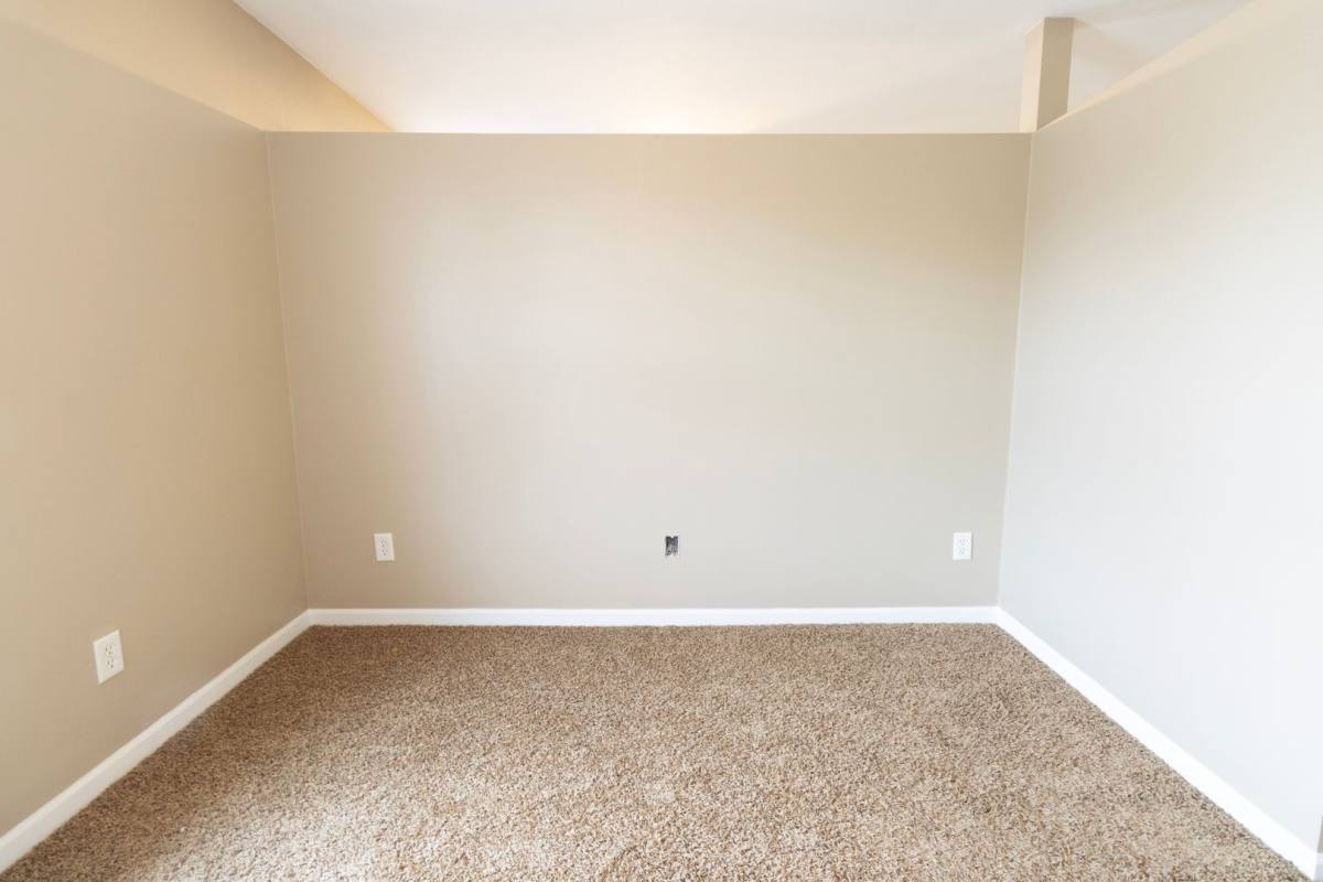 Apartment for rent at 100 - 300 Marjorie Court, Linn, MO 65051