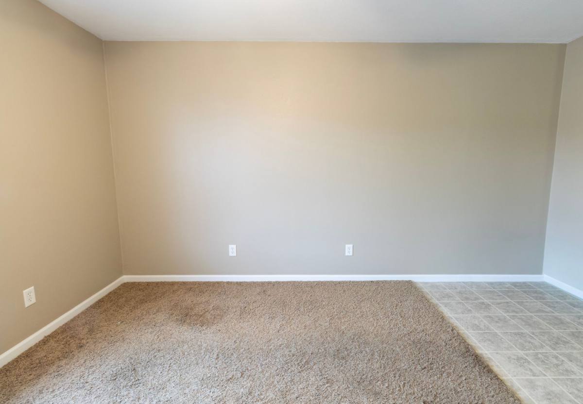 Apartment for rent at 100 - 300 Marjorie Court, Linn, MO 65051
