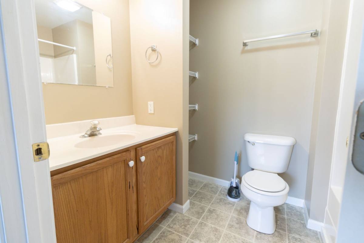 Apartment for rent at 100 - 300 Marjorie Court, Linn, MO 65051