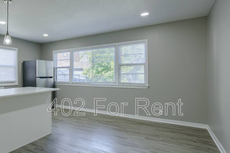 Apartment for rent at 1008 S 29th St #3, Omaha, NE 68105