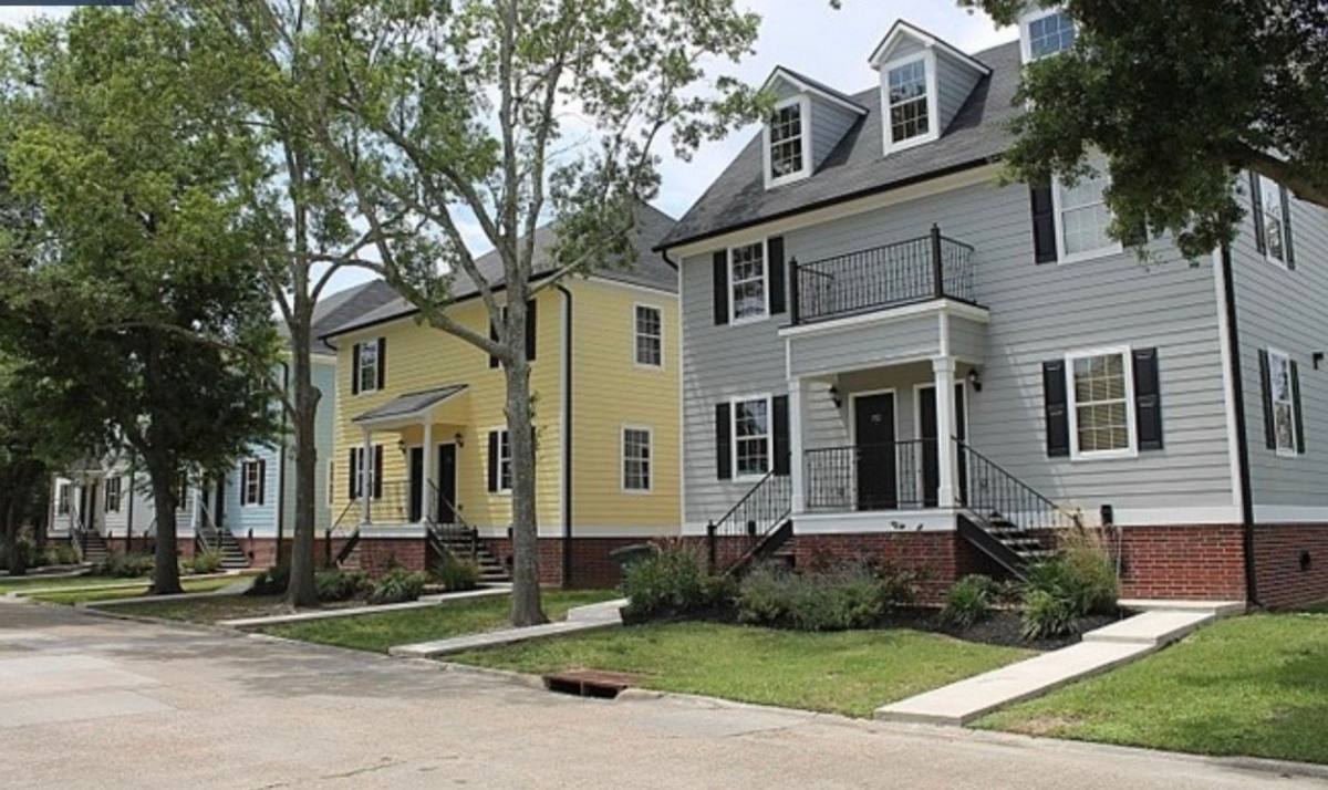 Apartment for rent at 1710-1724 Ethel & 214-216 Helen, Lake Charles, LA 70601