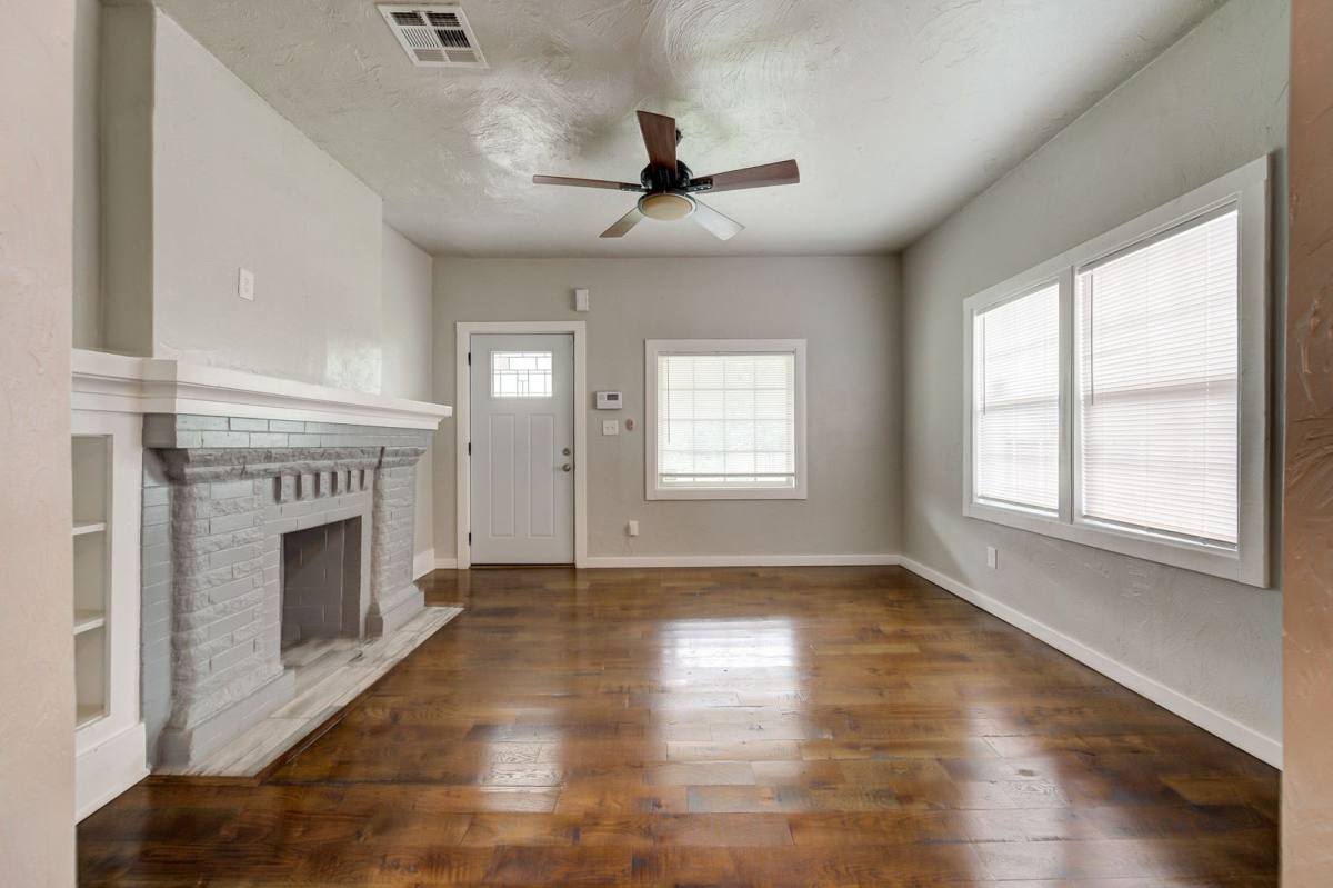 Townhouse for rent at 1444 NE 13th St, Oklahoma City, OK 73117