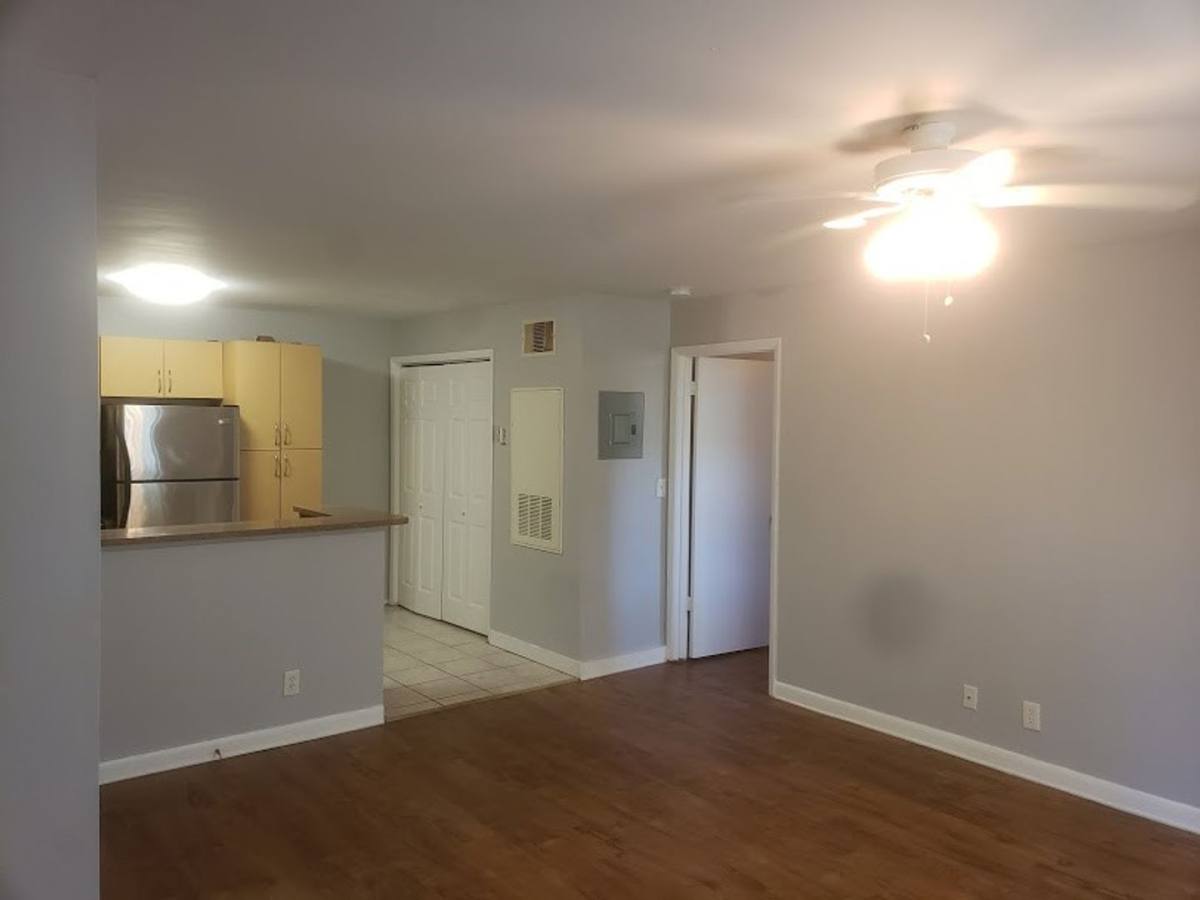 Apartment for rent at 4096 N Pine Island Rd, Fort Lauderdale, FL 33351