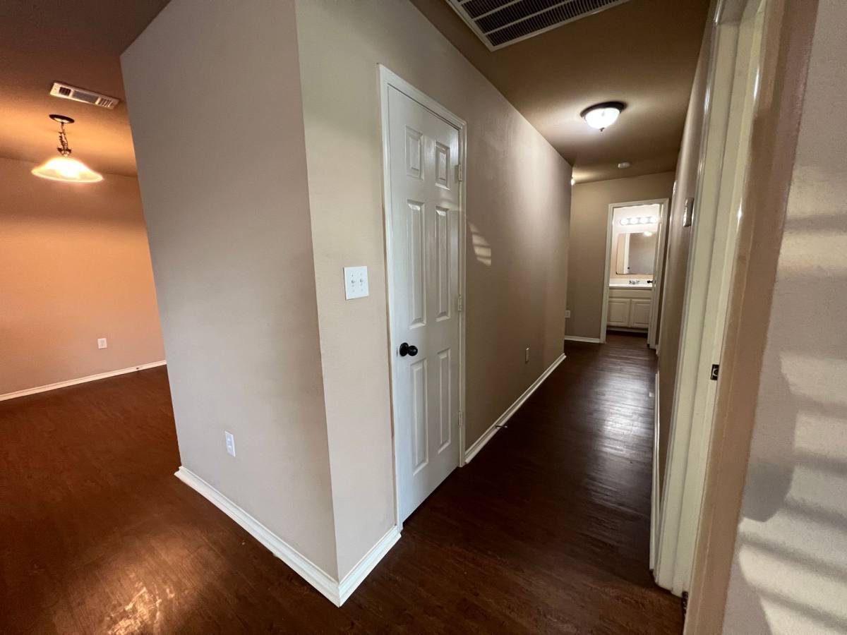 Apartment for rent at 2701 Lovers Lane, Krum, TX 76249