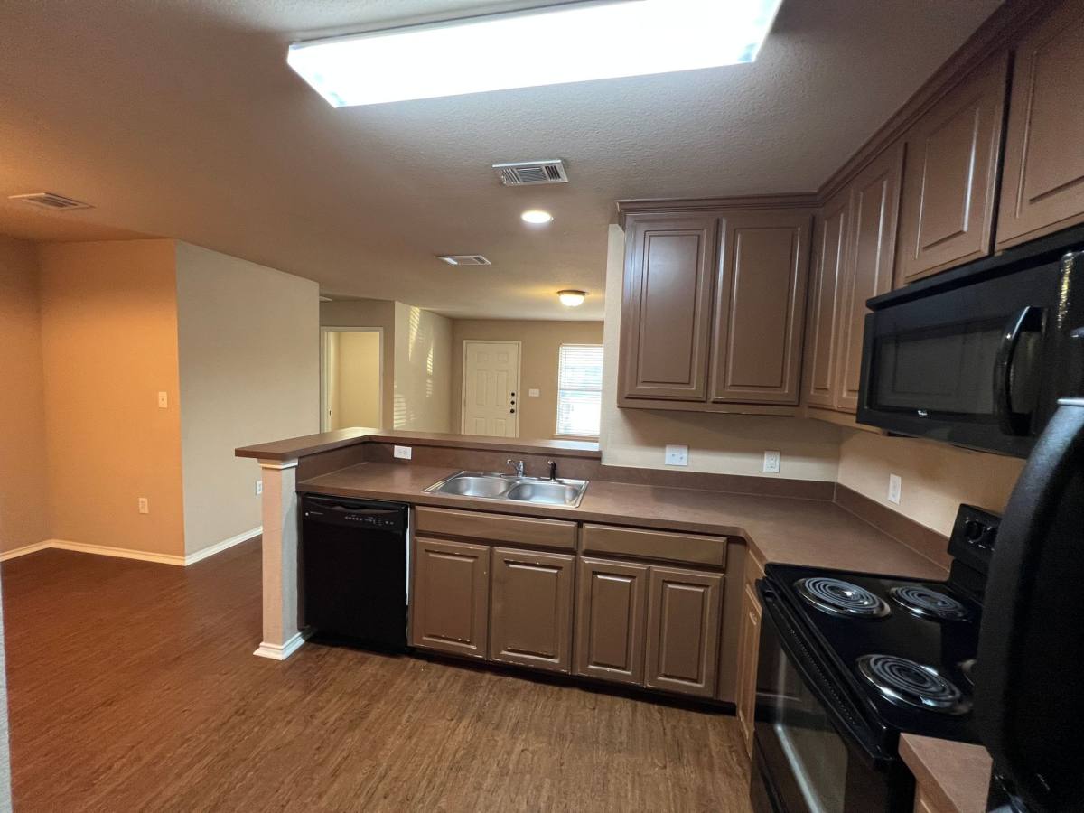 Apartment for rent at 2701 Lovers Lane, Krum, TX 76249