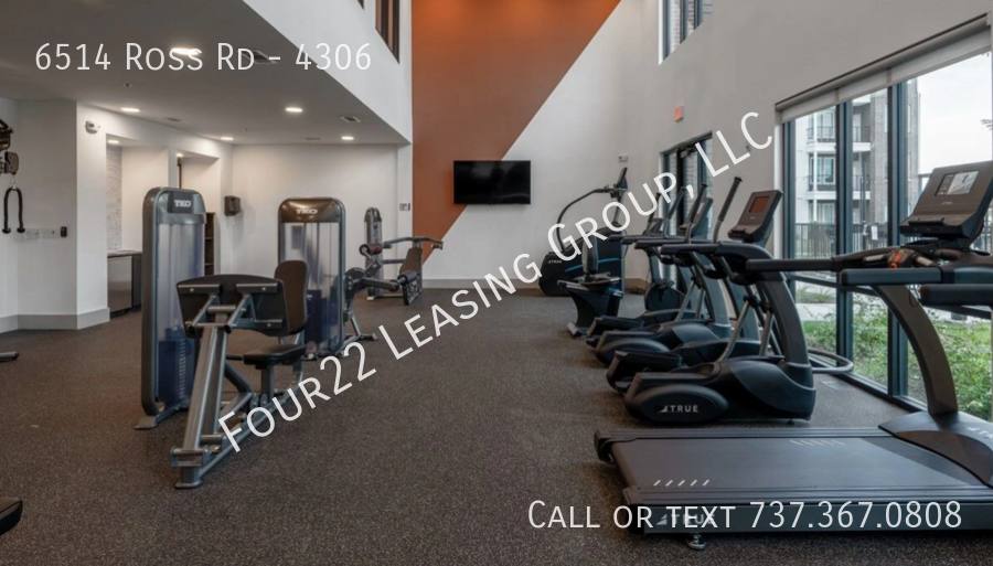 Apartment for rent at 6514 Ross Rd, Del Valle, TX 78617