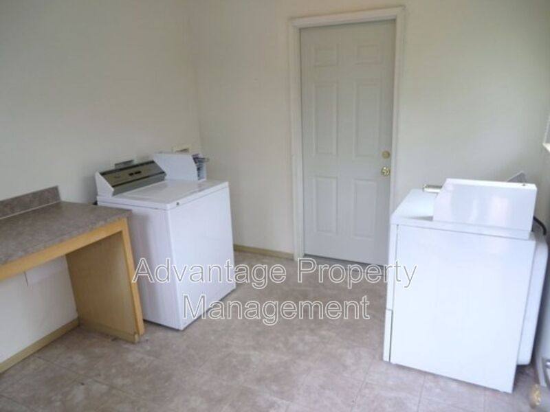 Apartment for rent at 739 W Jackson St #3, Monmouth, OR 97361