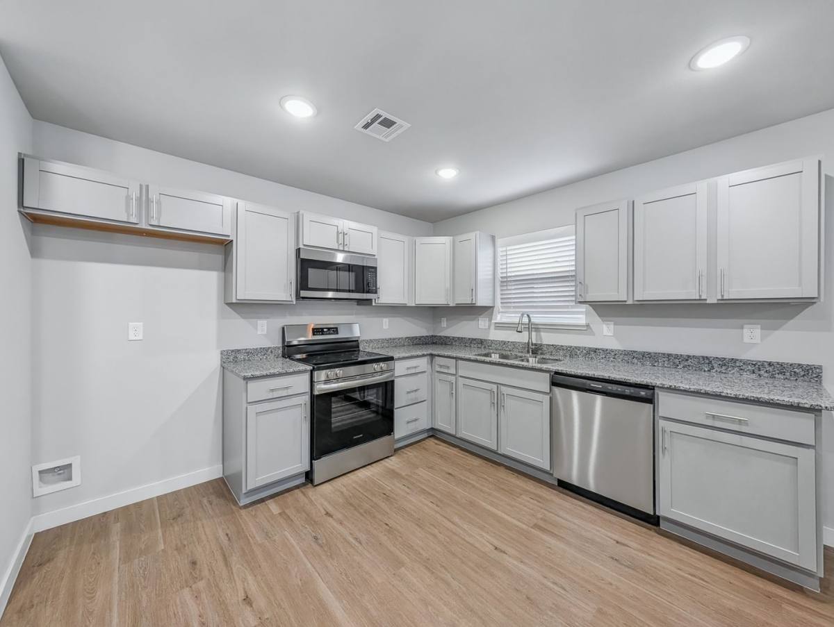 House for rent at 6609 NW Altus St, Bentonville, AR 72713