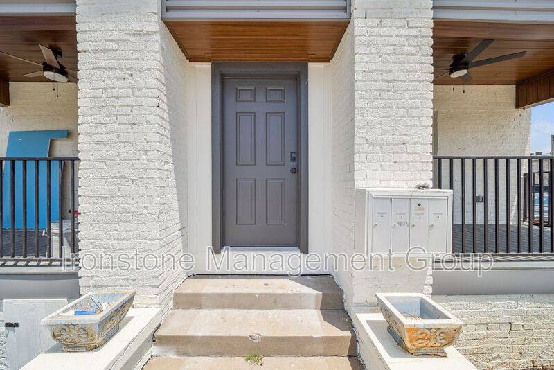 House for rent at 1435 S Peoria Ave, Tulsa, OK 74120
