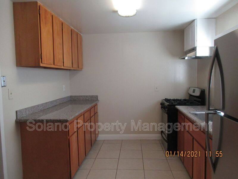 House for rent at 721 Broadway St, Fairfield, CA 94533