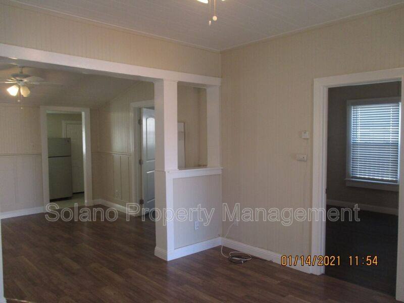 House for rent at 721 Broadway St, Fairfield, CA 94533