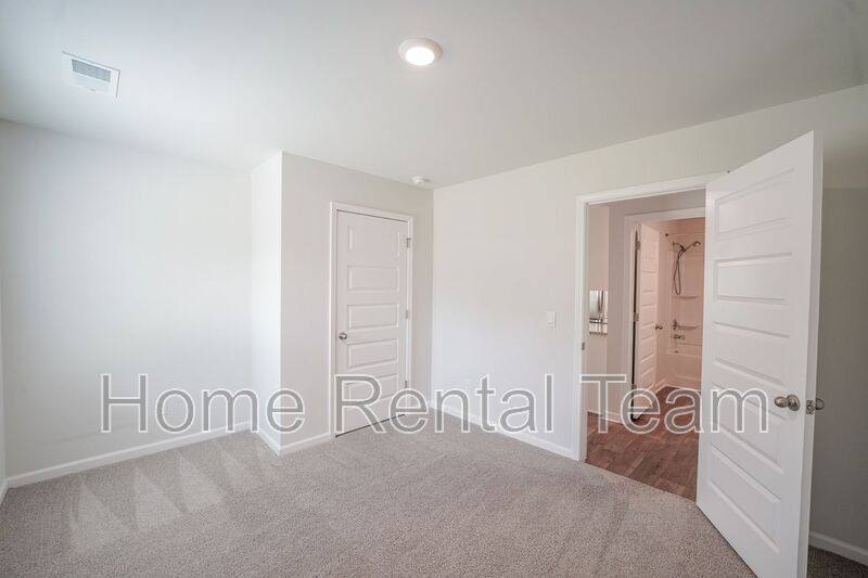 House for rent at 459 Coconut Dr, Bloomingdale, GA 31302
