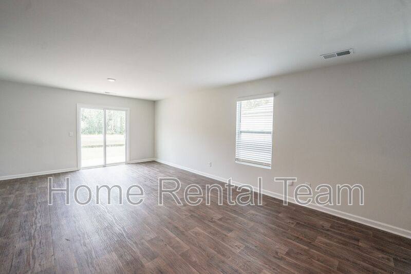 House for rent at 459 Coconut Dr, Bloomingdale, GA 31302