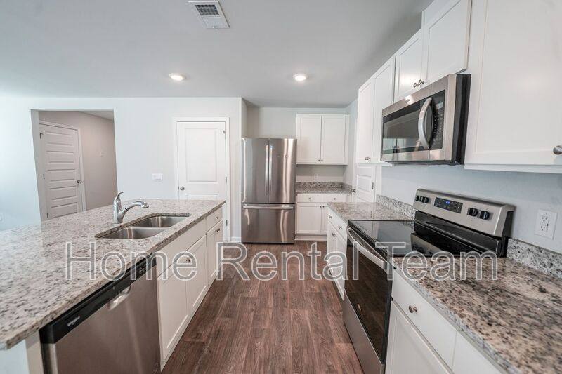 House for rent at 459 Coconut Dr, Bloomingdale, GA 31302