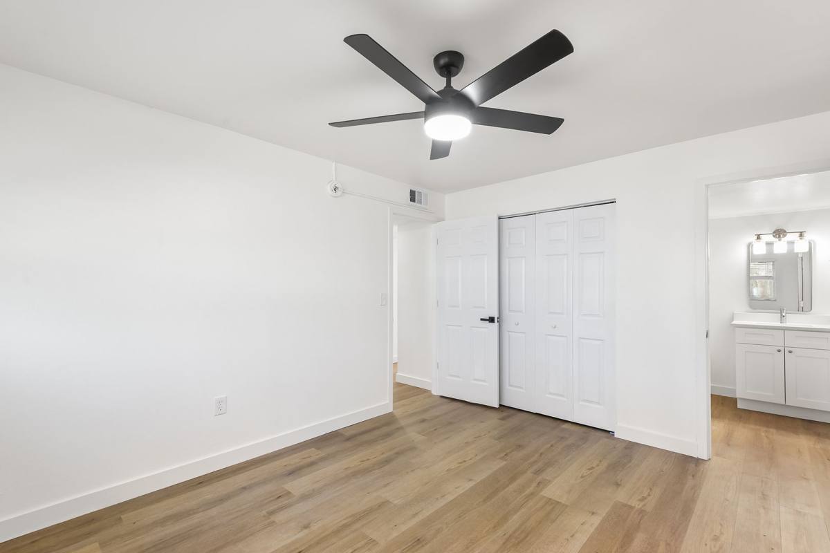 Apartment for rent at 555 62nd St S, Saint Petersburg, FL 33707