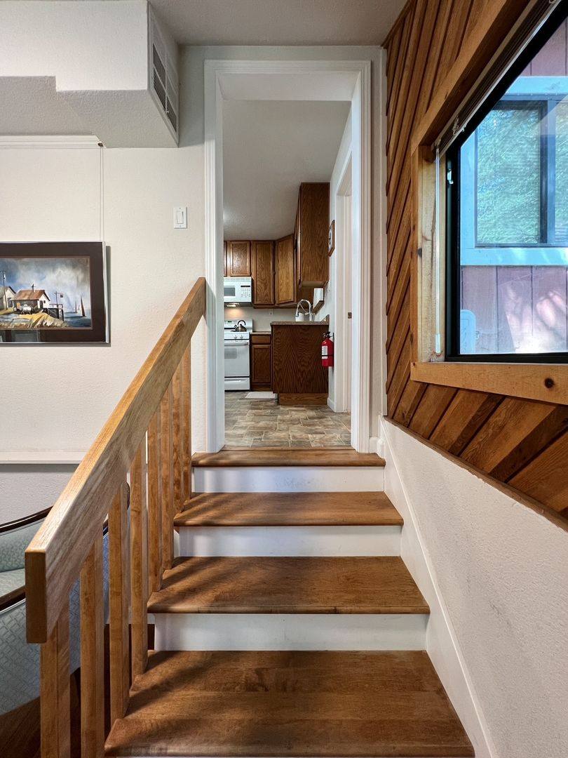 Apartment for rent at 3138 Browns Valley Rd, Napa, CA 94558