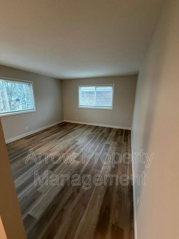 Apartment for rent at 2119 Arbor St #203, Omaha, NE 68108