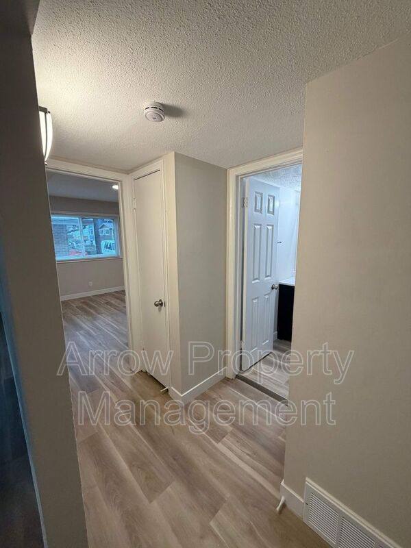 Apartment for rent at 2119 Arbor St #203, Omaha, NE 68108