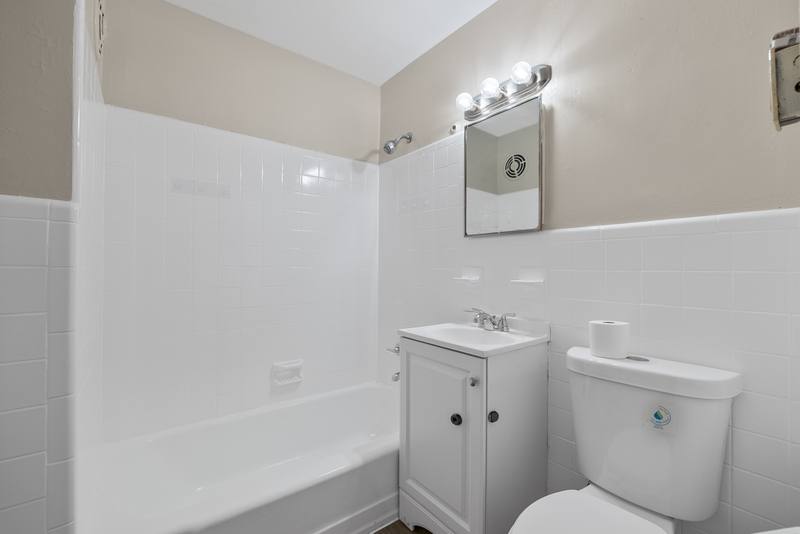 Apartment for rent at 2020 Woodlynne Ave #2022B, Oaklyn, NJ 08107