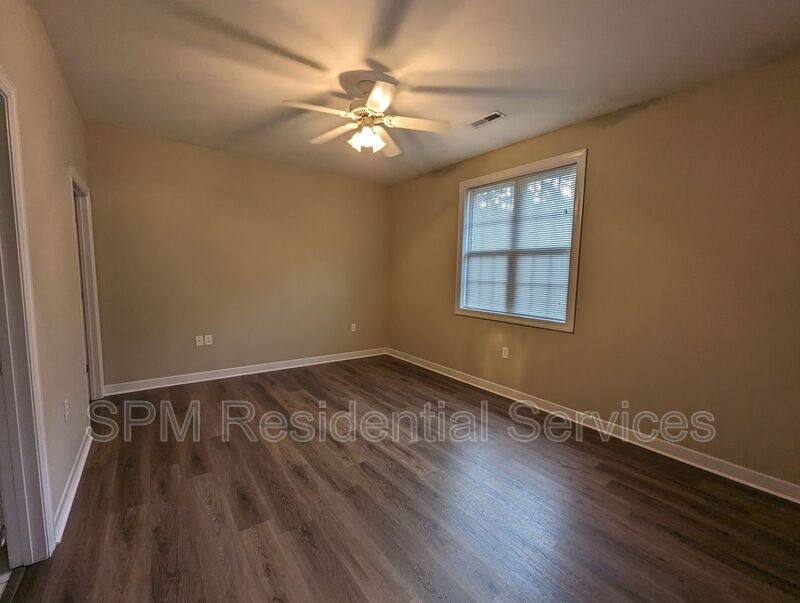 Townhouse for rent at 5334 Christian Dr, Wilmington, NC 28403