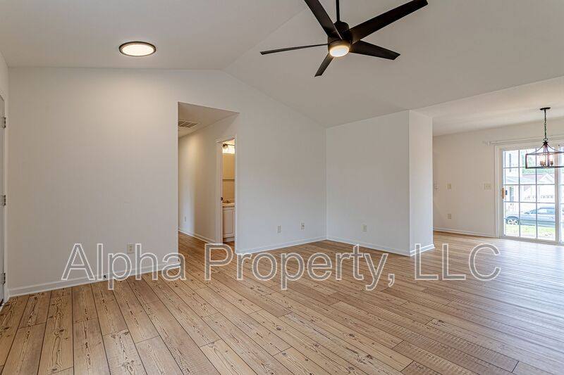 House for rent at 103 Hickory Rock Lane, Greer, SC 29651