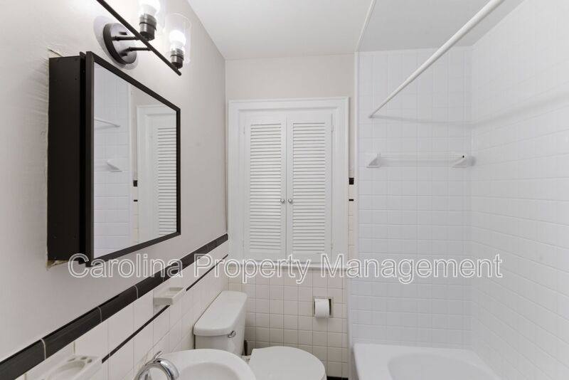 House for rent at 2405 Greenland Ave, Charlotte, NC 28208