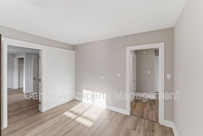 House for rent at 2405 Greenland Ave, Charlotte, NC 28208