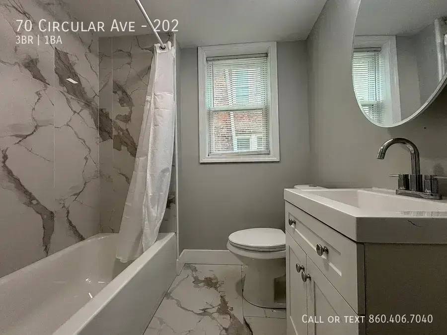 Apartment for rent at 70 Circular Ave, Hamden, CT 06514