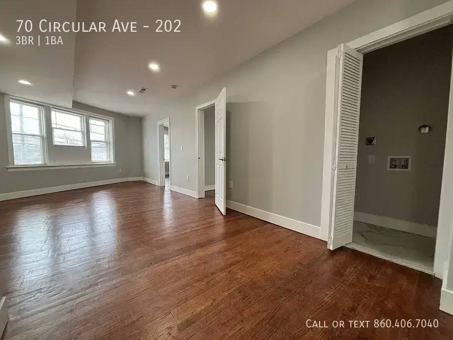 Apartment for rent at 70 Circular Ave, Hamden, CT 06514