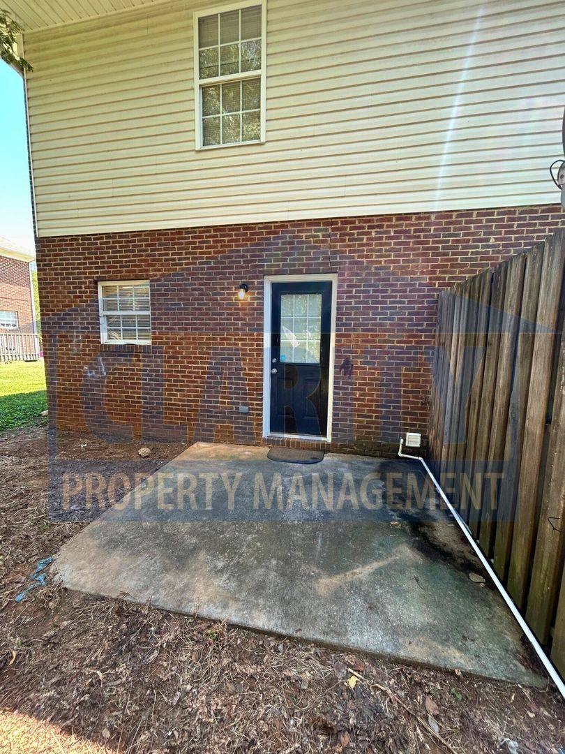 Townhouse for rent at 865 Stone Glen Trail NW, Cleveland, TN 37312
