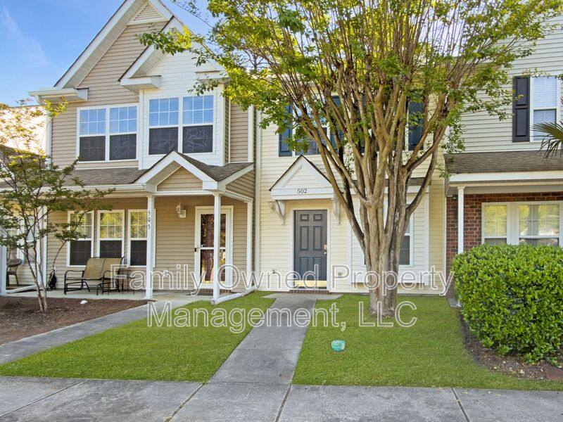 Townhouse for rent at 502 Tree Branch Circle, Summerville, SC 29483