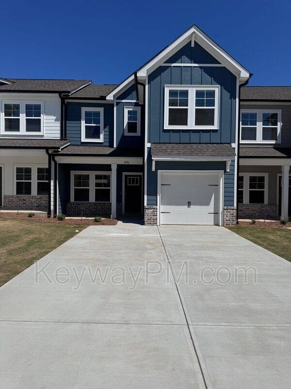 Townhouse for rent at 2106 Denmark Ave SE, Aiken, SC 29801