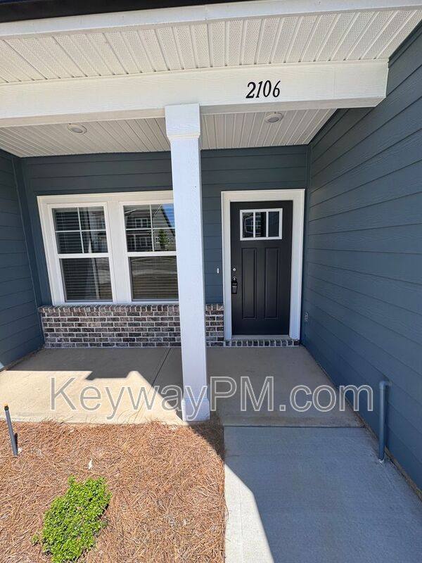 Townhouse for rent at 2106 Denmark Ave SE, Aiken, SC 29801