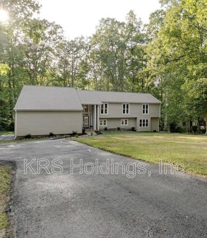 House for rent at 4113 Poplar Grove Rd, Midlothian, VA 23112