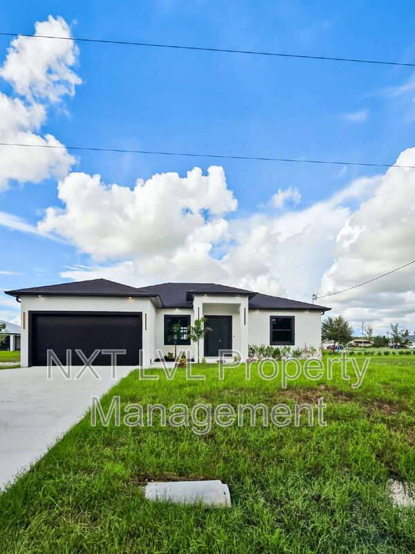 House for rent at 4113 Kismet Parkway W, Cape Coral, FL 33993