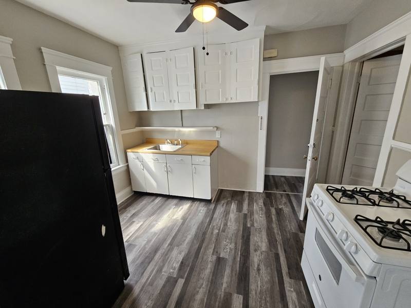 Apartment for rent at 444 E 156th St #DOWNSTAIRS, Cleveland, OH 44110