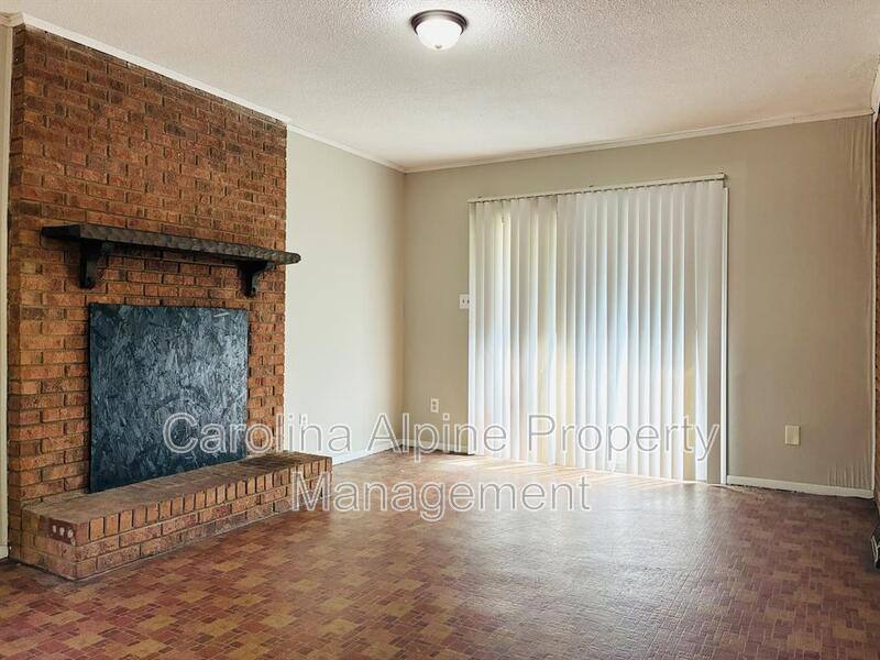 House for rent at 5015 Grapevine, Charlotte, NC 28217