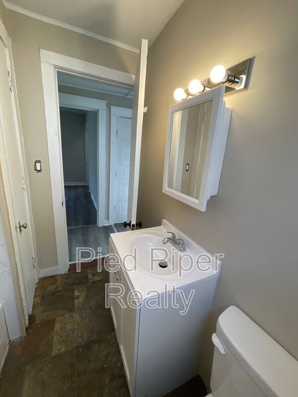 House for rent at 1254 S Chicago Ave, Freeport, IL 61032